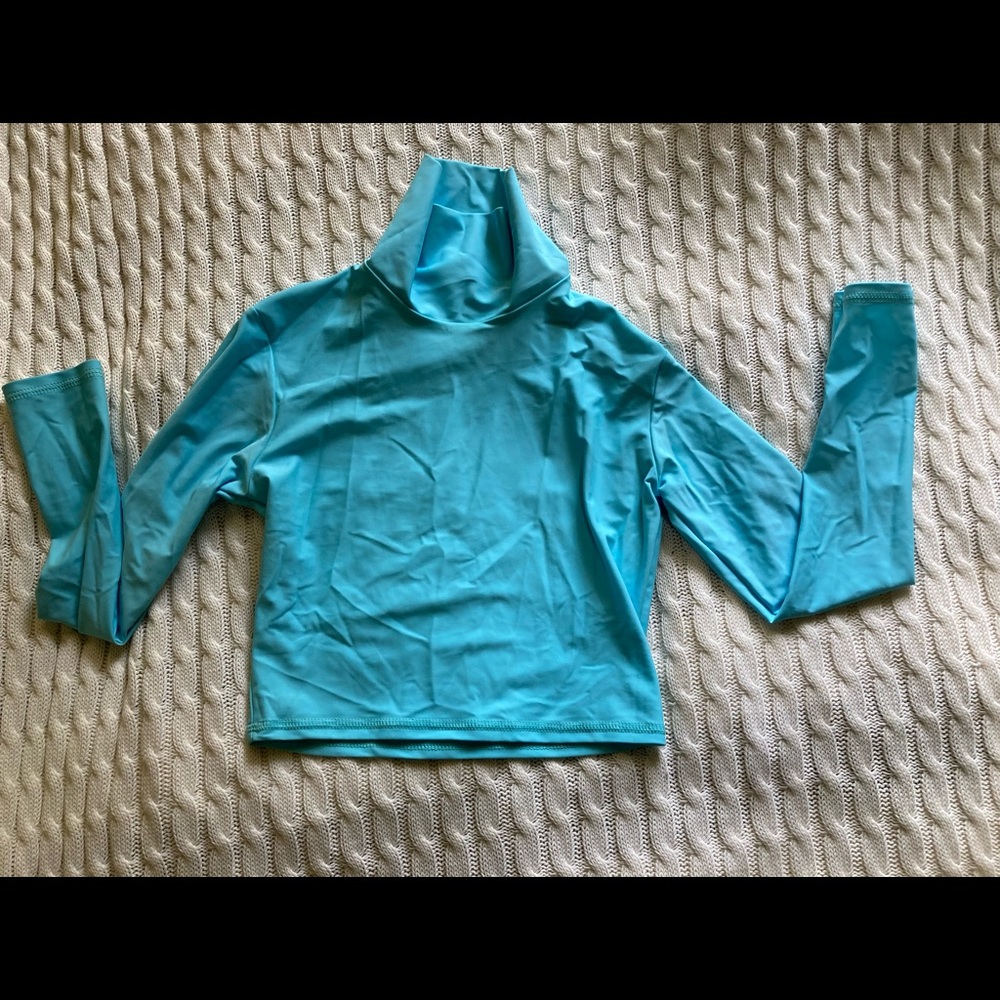 Salt Gypsy cropped rash guard never worn size S